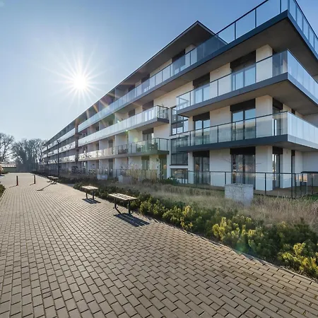 With A View Of The River, Pool And Sauna Dziwnow