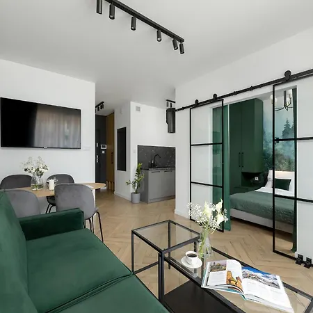 With A View Of The River, Pool And Sauna Apartment Dziwnow