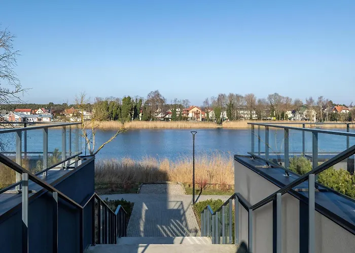 Διαμέρισμα With A View Of The River, Pool And Sauna Dziwnów