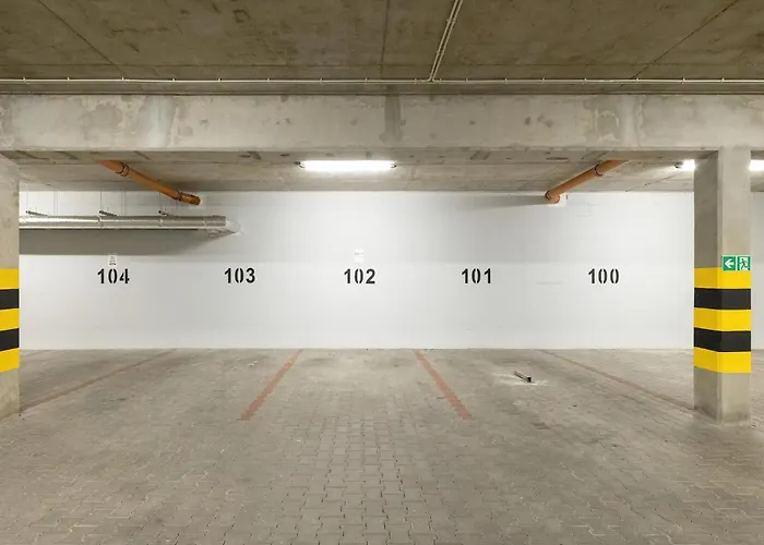 With A View Of The River, Pool And Sauna Διαμέρισμα