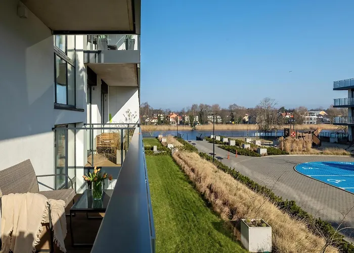 With A View Of The River, Pool And Sauna Dziwnów